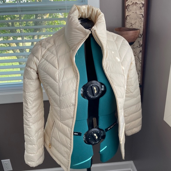 Michael Kors Cream Packable Down Jacket XS - Picture 1 of 12